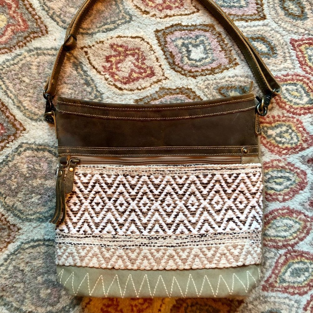 Myra Bag Blending Taste Shoulder Bag